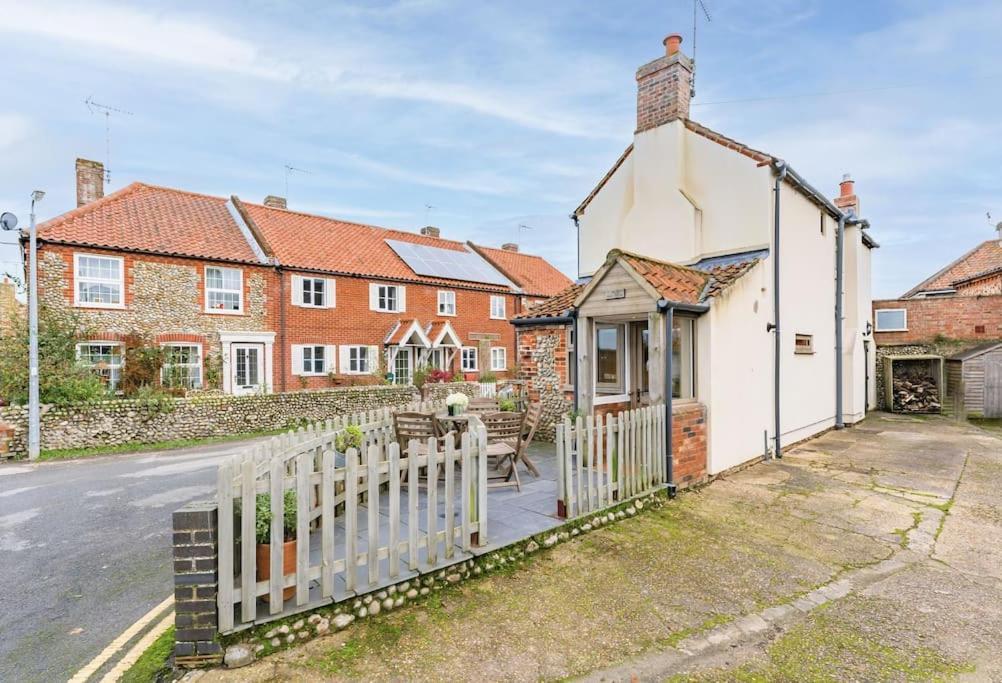 3 Mill Street - Norfolk Cottage Agency Holt  Bagian luar foto